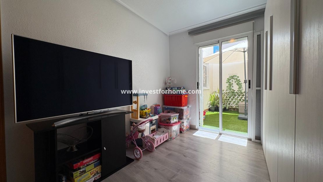 Försäljning - Lägenhet - Torrevieja - Costa Blanca