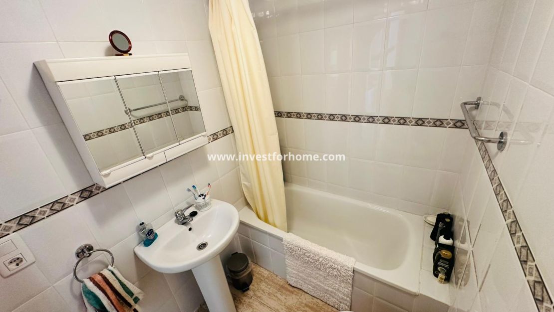 Försäljning - Lägenhet - Torrevieja - Costa Blanca