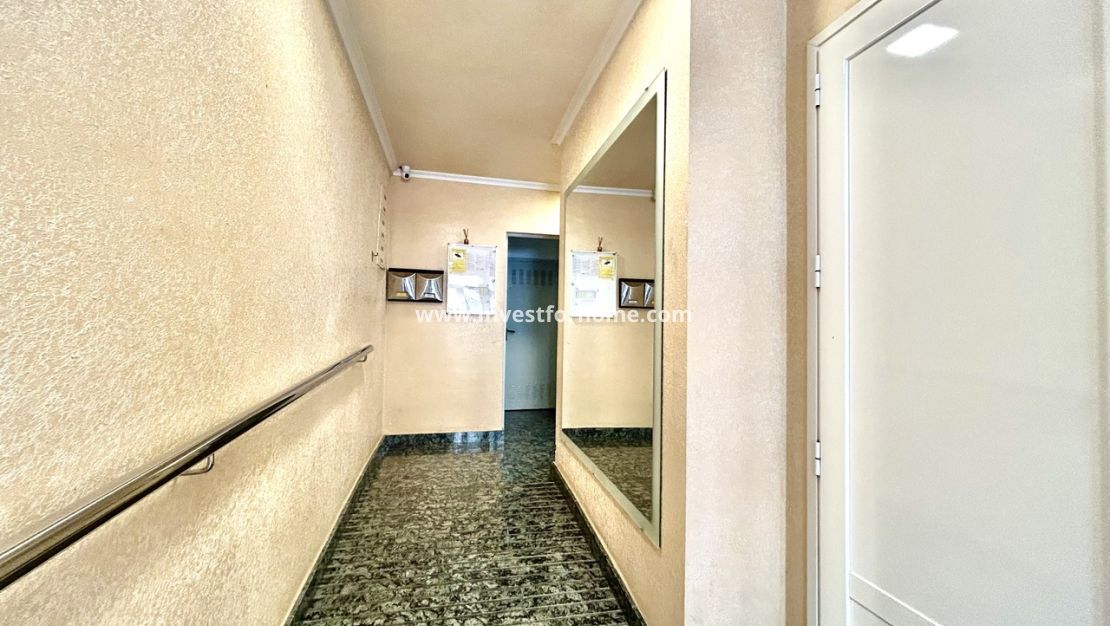 Försäljning - Lägenhet - Torrevieja - Costa Blanca