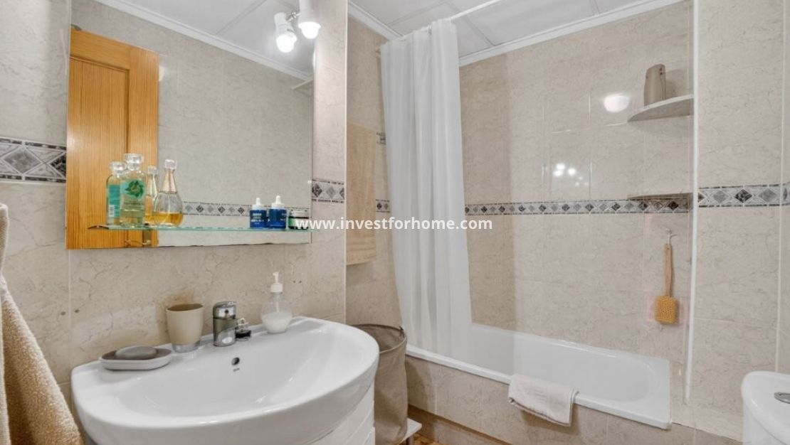 Försäljning - Lägenhet - Torrevieja - Costa Blanca