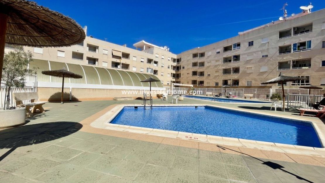 Försäljning - Lägenhet - Torrevieja - Costa Blanca