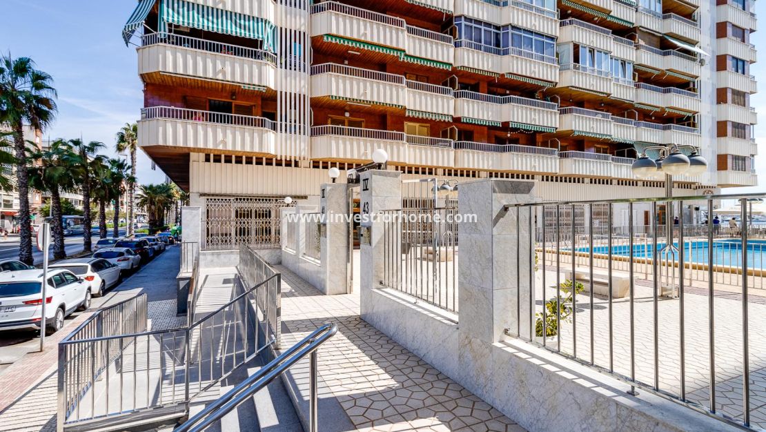 Försäljning - Lägenhet - Torrevieja - Costa Blanca