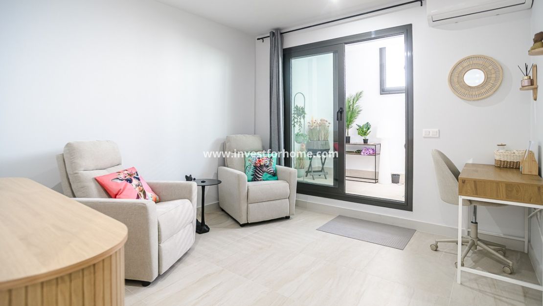 Försäljning - Lägenhet - Torrevieja - Costa Blanca