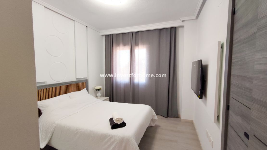 Försäljning - Lägenhet - Torrevieja - Costa Blanca