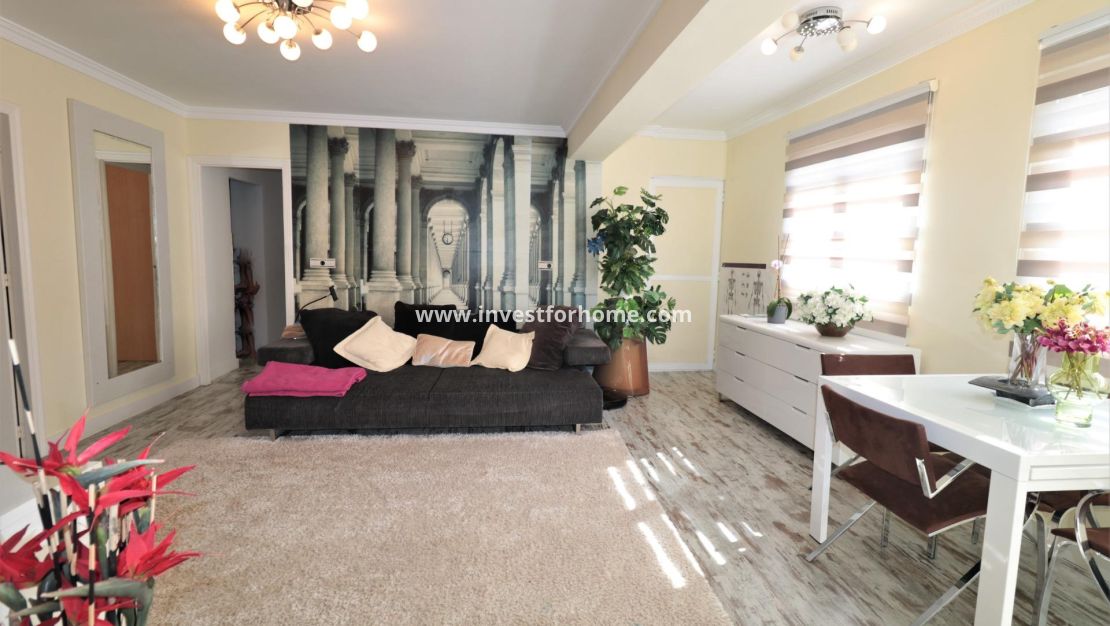 Försäljning - Lägenhet - Torrevieja - El Acequión - Los Náufragos