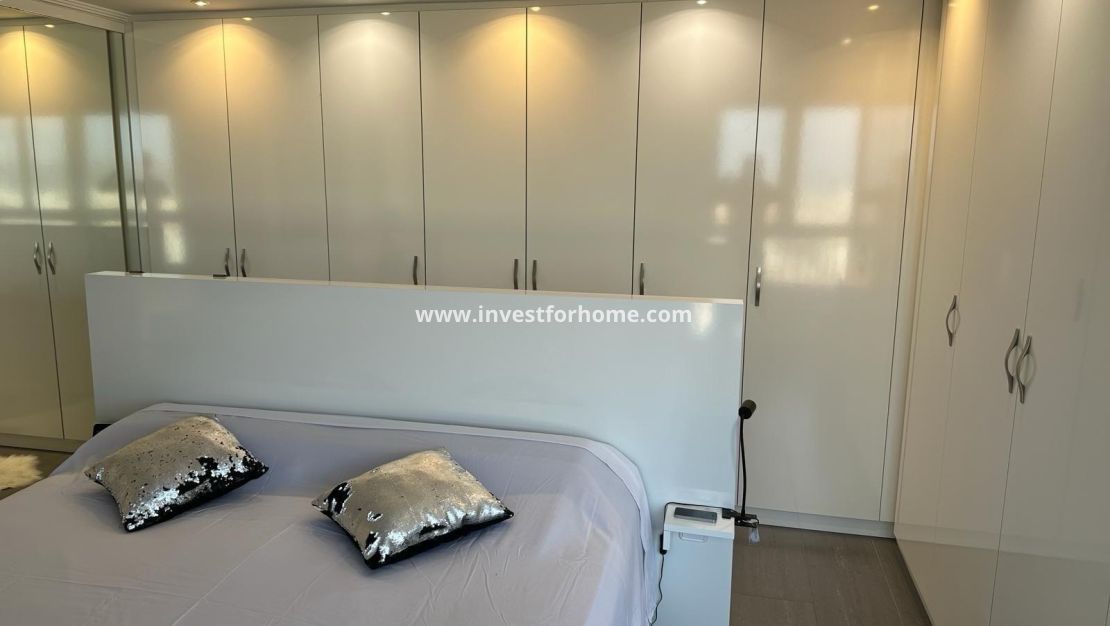 Försäljning - Lägenhet - Torrevieja - El Acequión - Los Náufragos