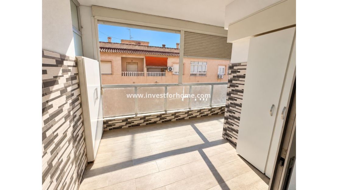 Försäljning - Lägenhet - Torrevieja - El Acequión - Los Náufragos