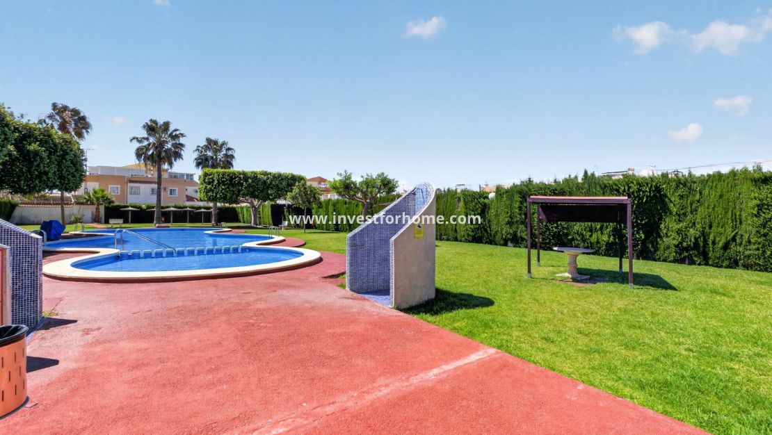 Försäljning - Lägenhet - Torrevieja - El Limonar