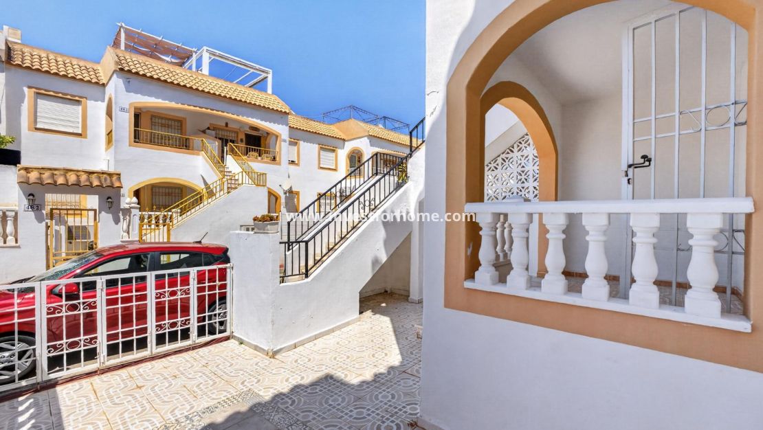 Försäljning - Lägenhet - Torrevieja - El Limonar