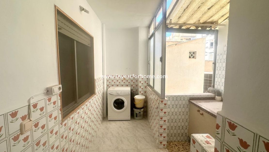 Försäljning - Lägenhet - Torrevieja - Estacion De Autobuses