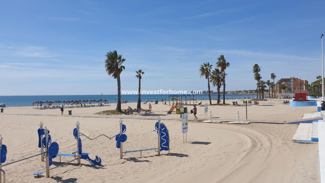 Försäljning - Lägenhet - Torrevieja - Estacion De Autobuses