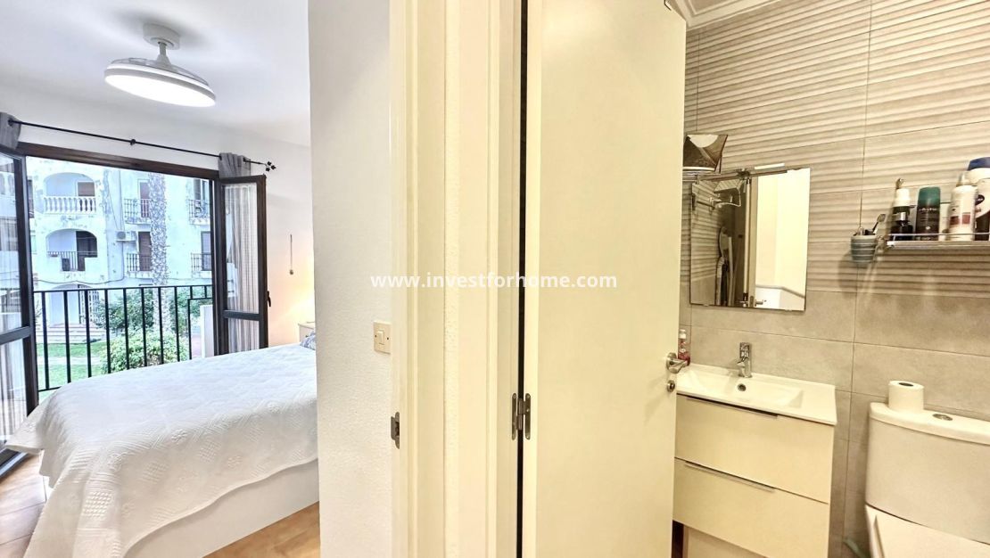 Försäljning - Lägenhet - Torrevieja - Estacion De Autobuses