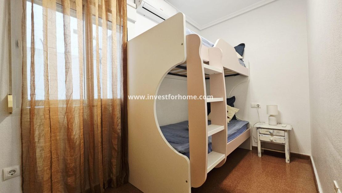 Försäljning - Lägenhet - Torrevieja - Estacion De Autobuses