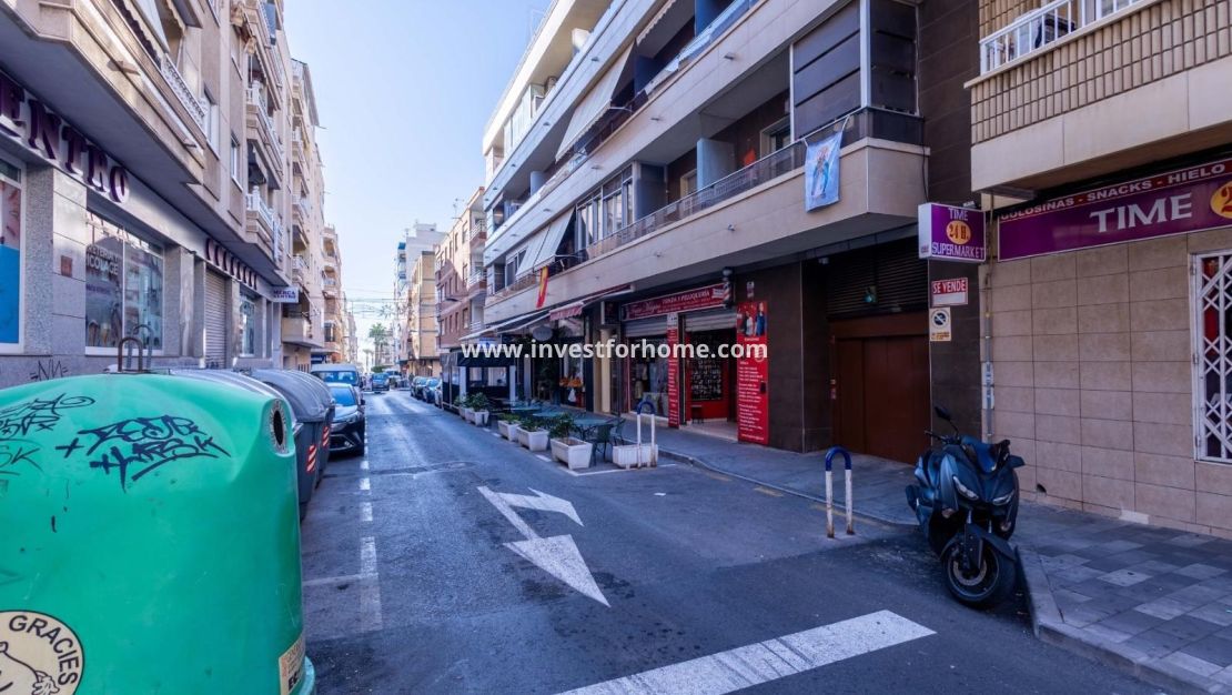 Försäljning - Lägenhet - Torrevieja - Las Calas