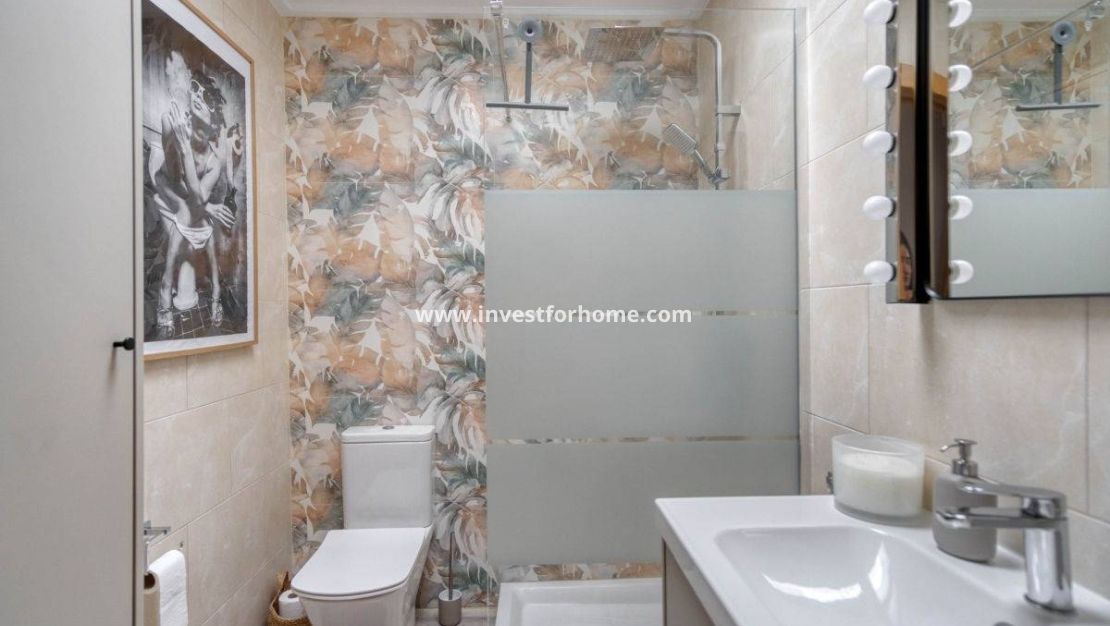 Försäljning - Lägenhet - Torrevieja - Los Balcones - Los Altos Del Edén