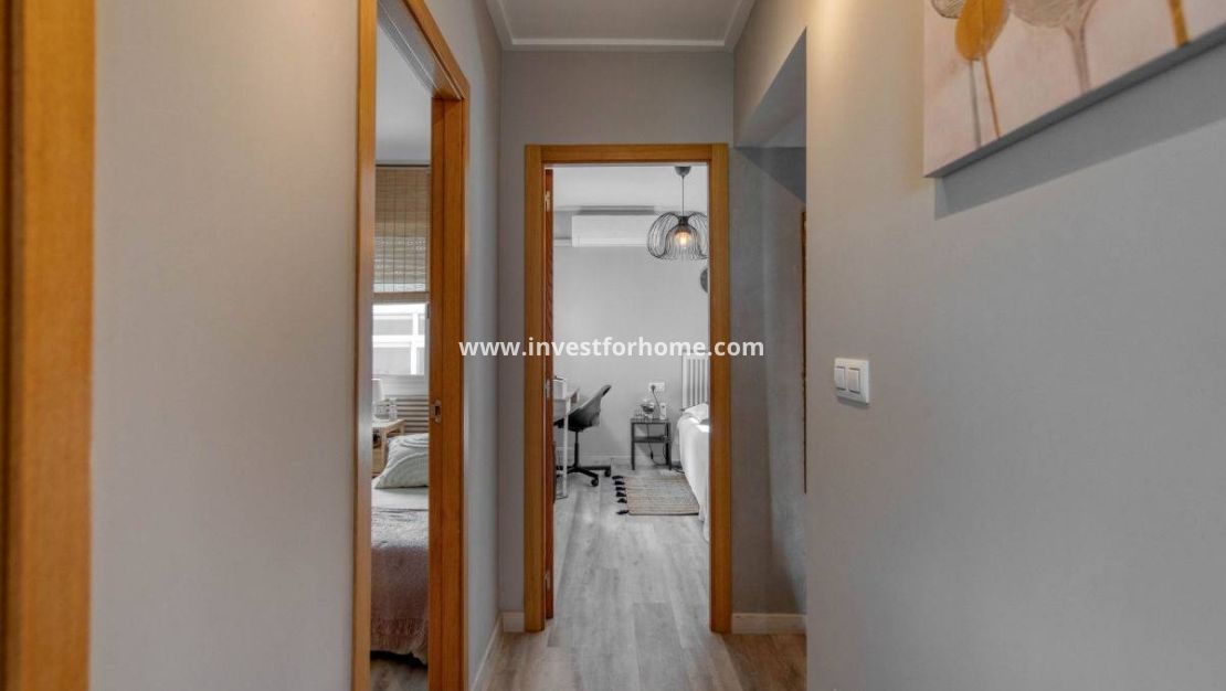 Försäljning - Lägenhet - Torrevieja - Los Balcones - Los Altos Del Edén