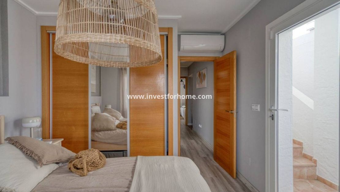 Försäljning - Lägenhet - Torrevieja - Los Balcones - Los Altos Del Edén