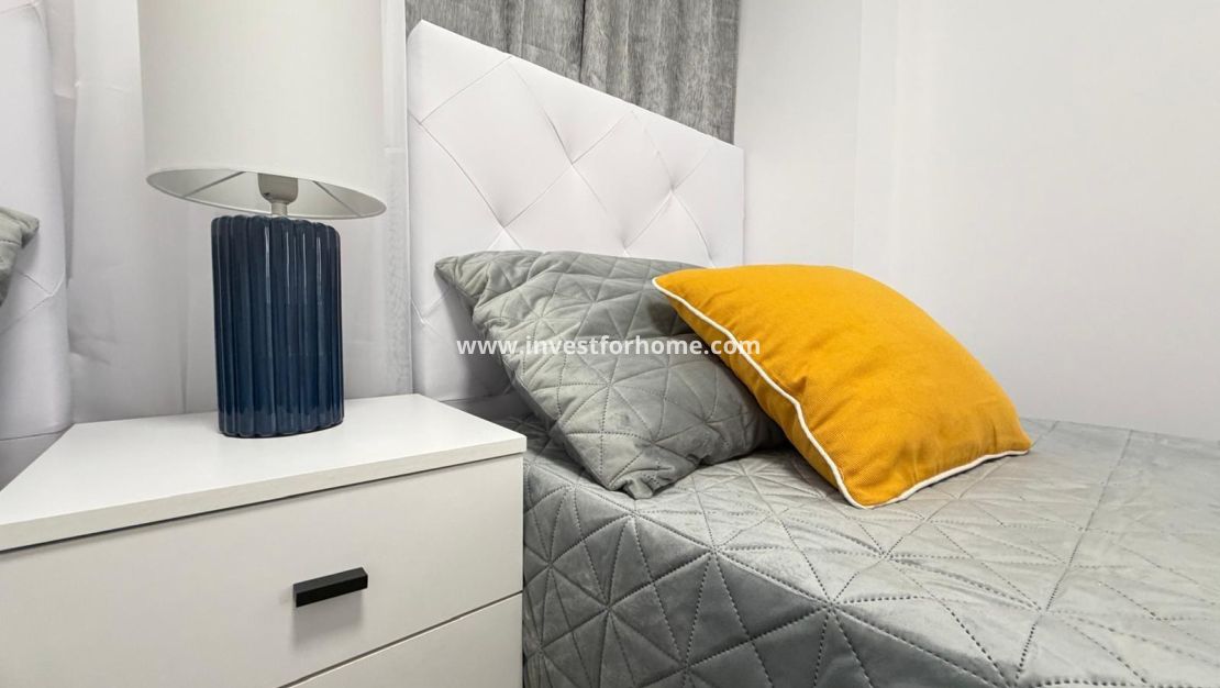 Försäljning - Lägenhet - Torrevieja - Nueva Torrevieja - Aguas Nuevas