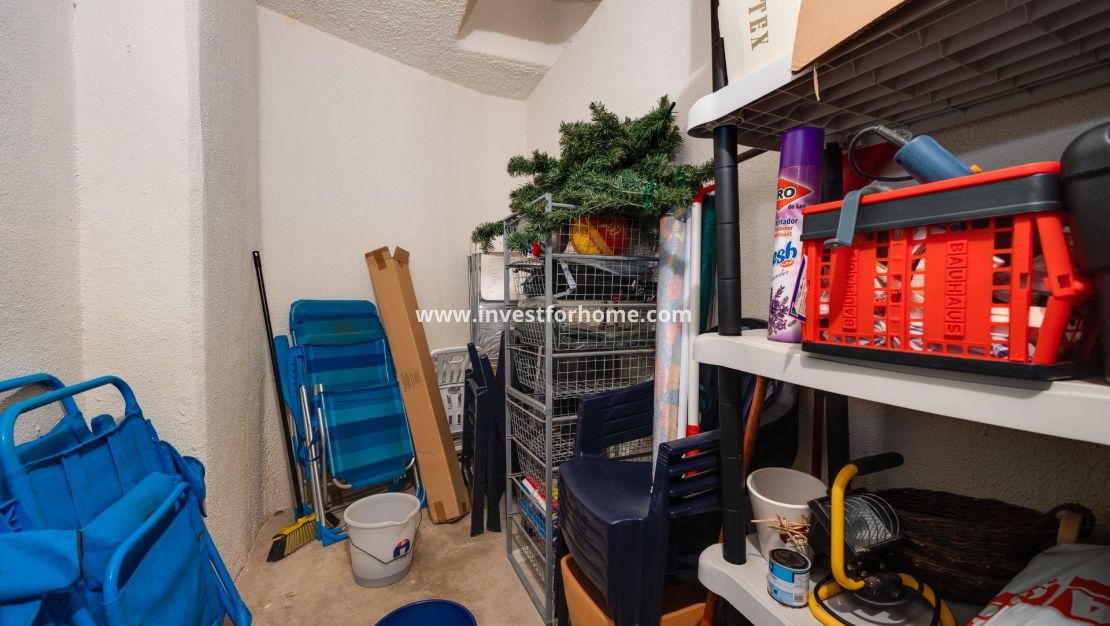 Försäljning - Lägenhet - Torrevieja - Playa de los Locos