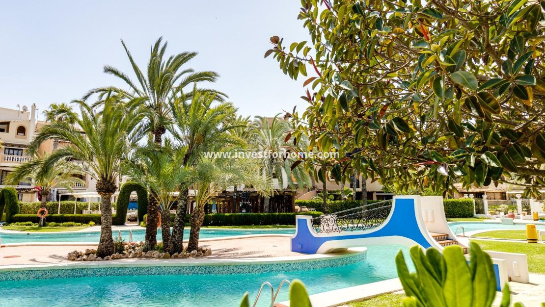 Försäljning - Lägenhet - Torrevieja - Playa de los Locos