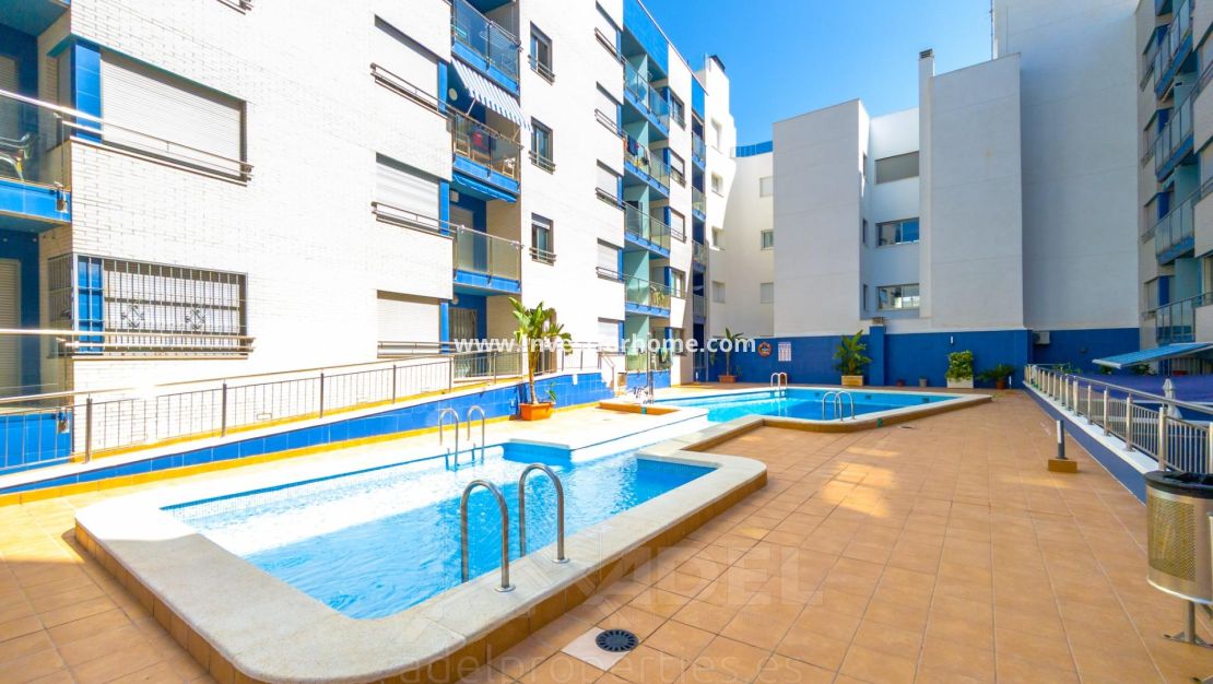 Försäljning - Lägenhet - Torrevieja - Playa de los Locos
