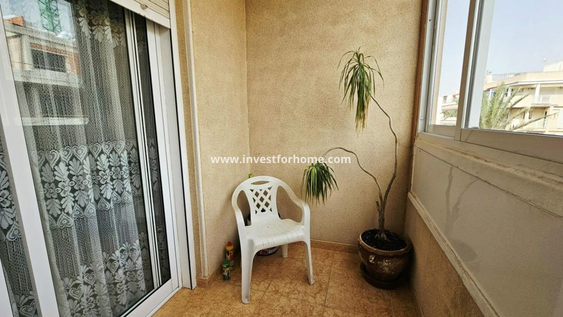 Försäljning - Lägenhet - Torrevieja - Playa de los Locos