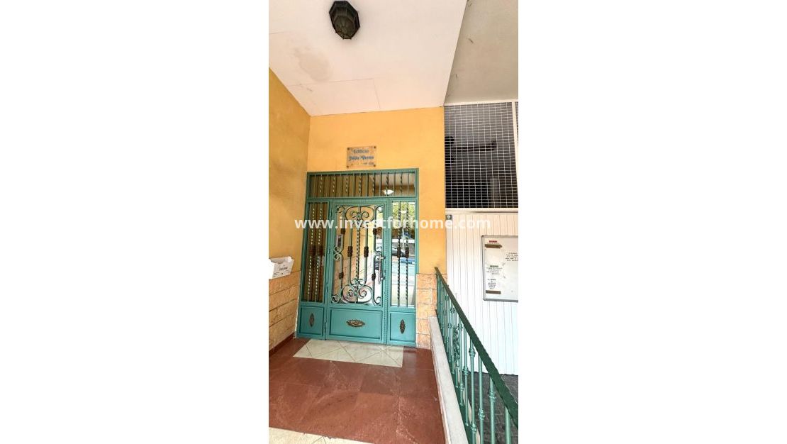 Försäljning - Lägenhet - Torrevieja - Playa del Cura