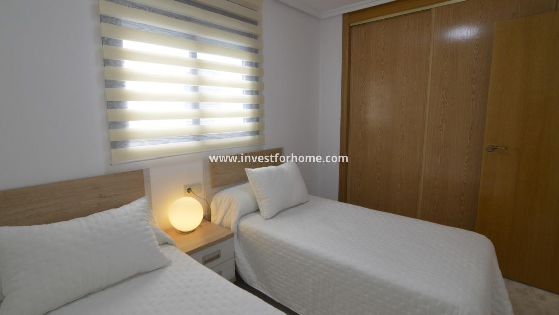 Försäljning - Lägenhet - Torrevieja - Playa del Cura