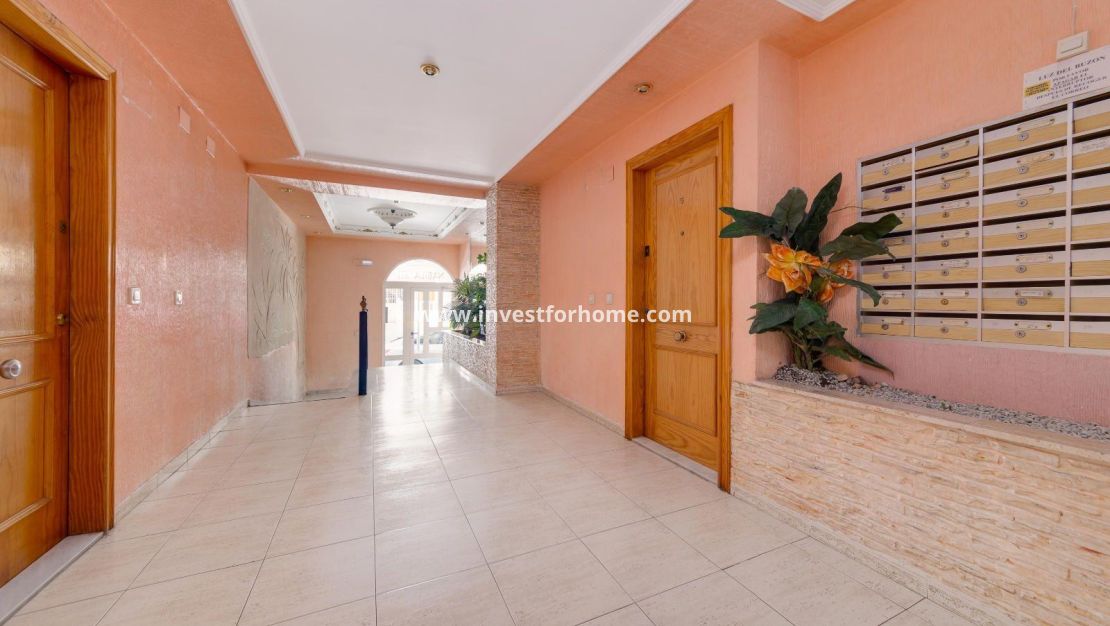 Försäljning - Lägenhet - Torrevieja - Playa del Cura