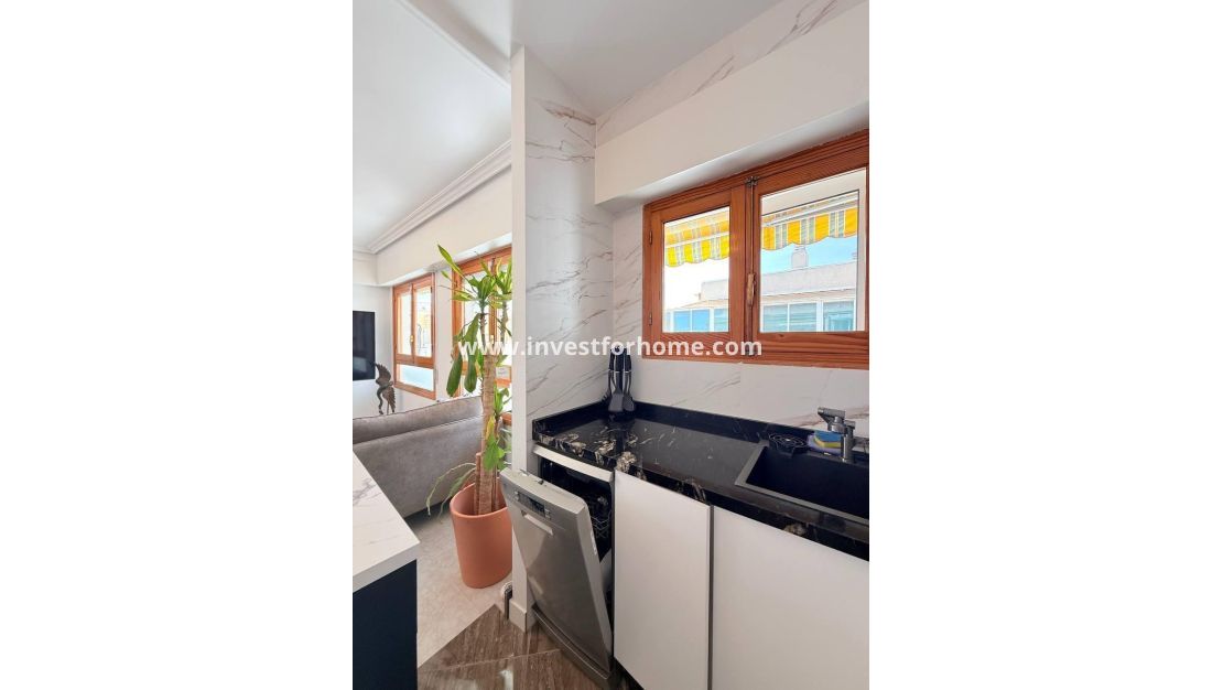 Försäljning - Lägenhet - Torrevieja - Playa del Cura