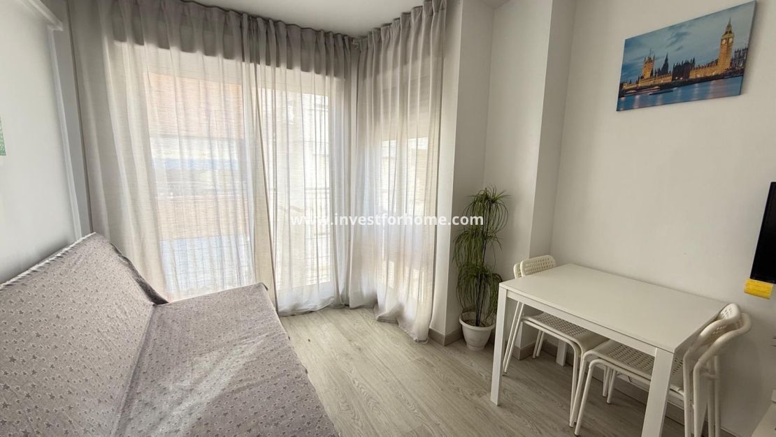 Försäljning - Lägenhet - Torrevieja - Playa del Cura