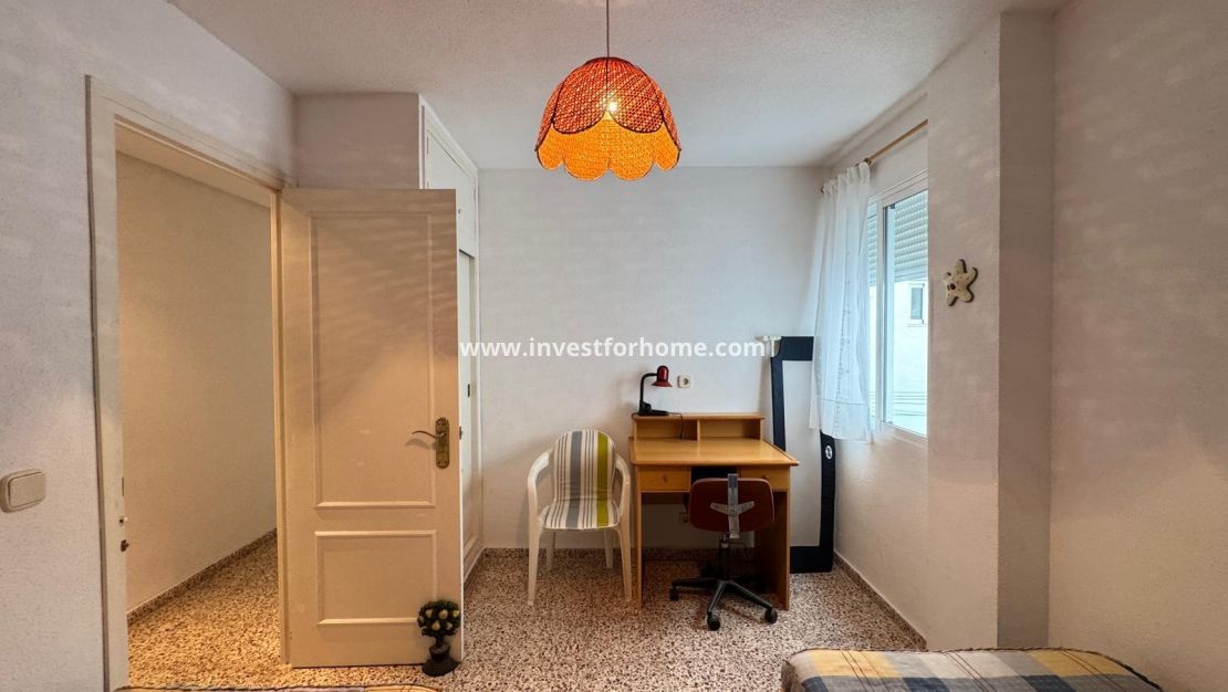 Försäljning - Lägenhet - Torrevieja - Playa del Cura