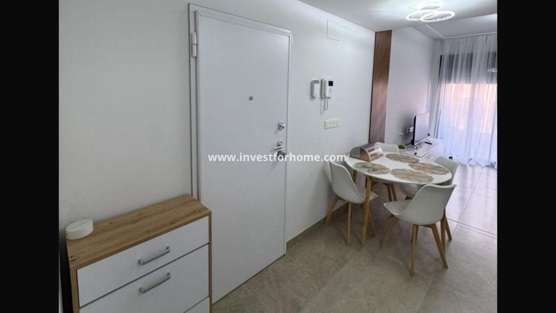 Försäljning - Lägenhet - Torrevieja - Playa del Cura