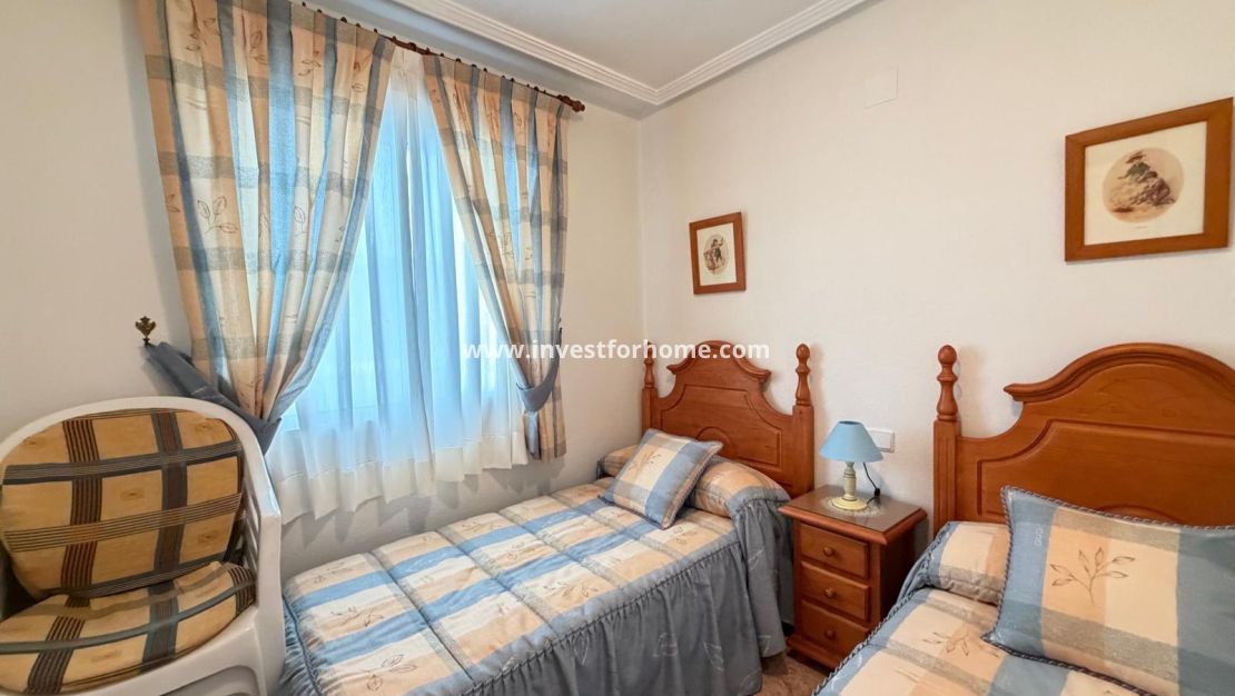 Försäljning - Lägenhet - Torrevieja - Playa del Cura