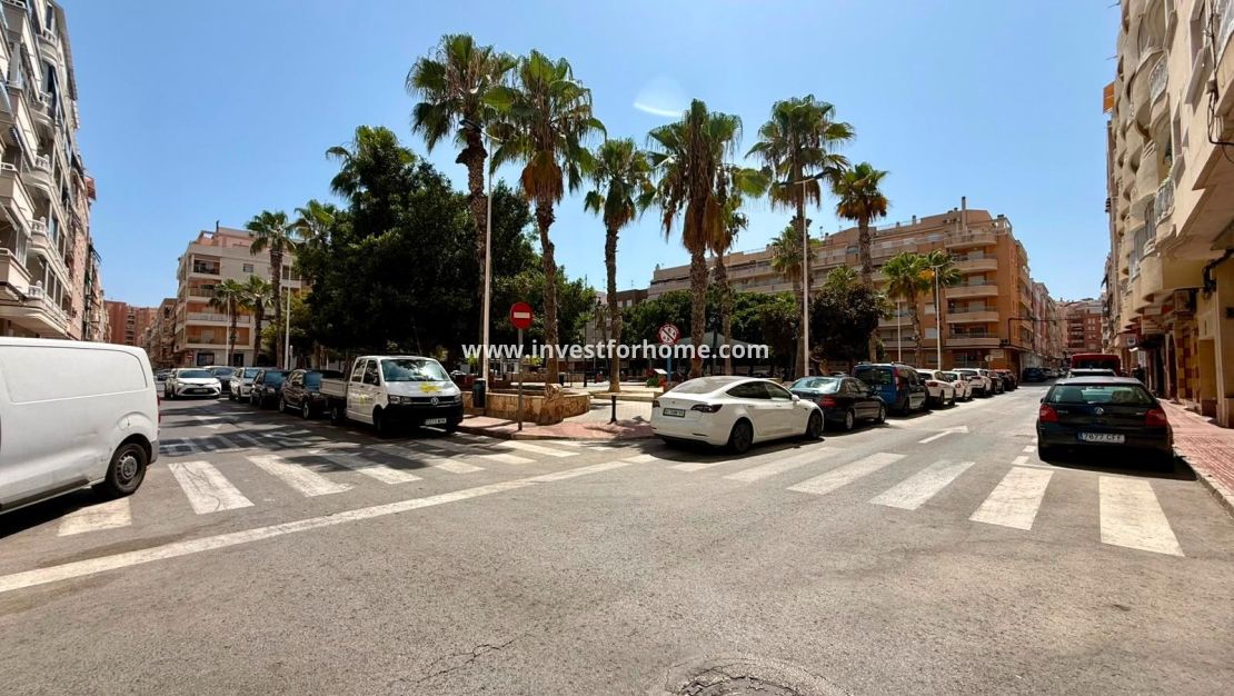 Försäljning - Lägenhet - Torrevieja - Playa del Cura