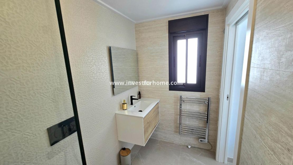 Försäljning - Lägenhet - Torrevieja - Playa del Cura