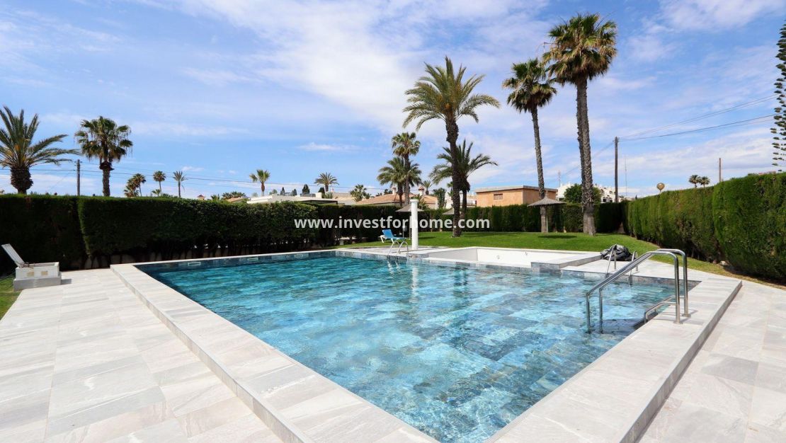 Försäljning - Lägenhet - Torrevieja - Playa Flamenca