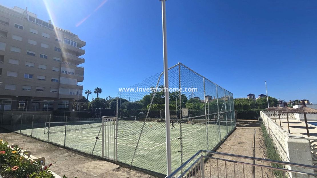 Försäljning - Lägenhet - Torrevieja - Puerto Deportivo Marina Salinas