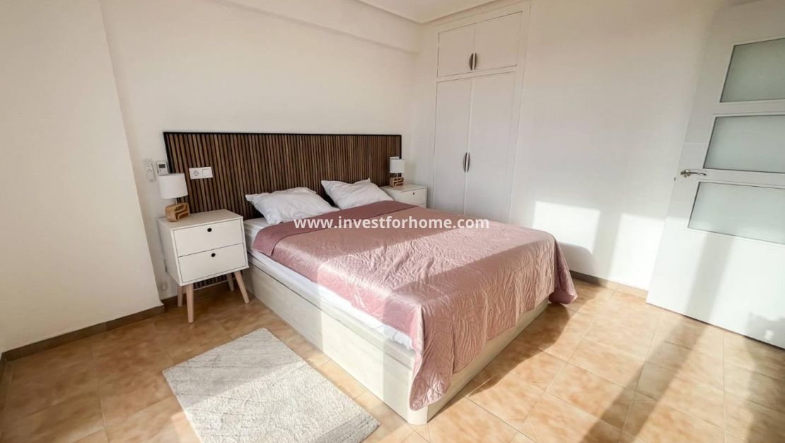 Försäljning - Lägenhet - Torrevieja - Punta prima