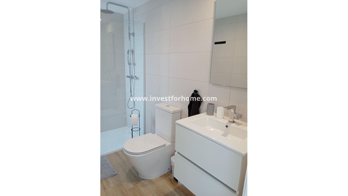 Försäljning - Lägenhet - Torrevieja - Punta prima