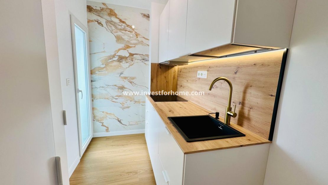 Försäljning - Lägenhet - Torrevieja - Punta prima