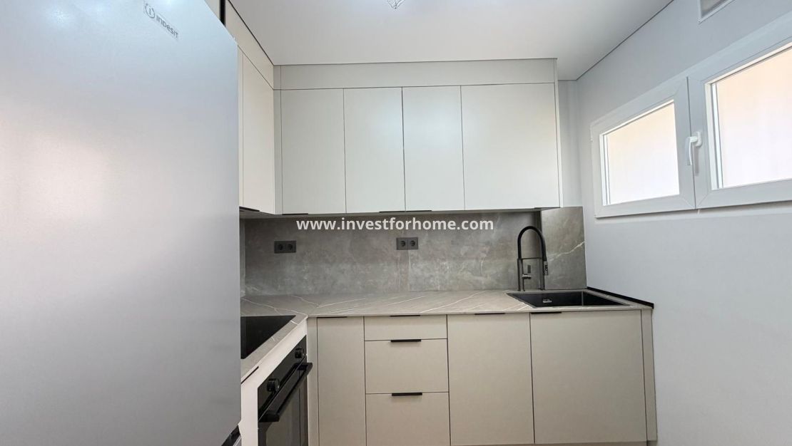 Försäljning - Lägenhet - Torrevieja - Punta prima