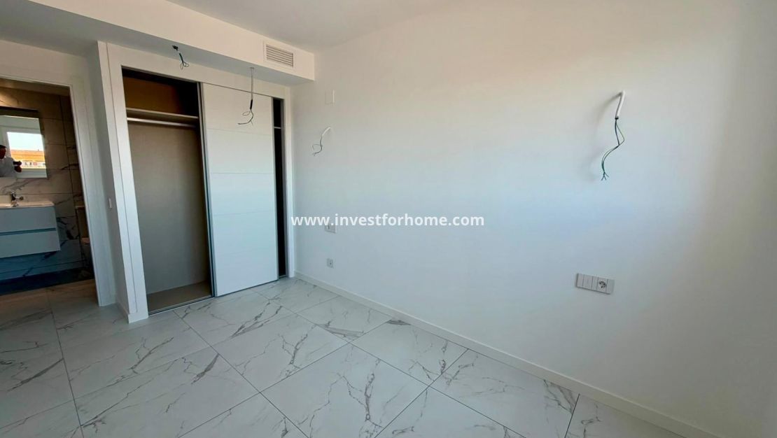 Försäljning - Lägenhet - Torrevieja - Punta prima
