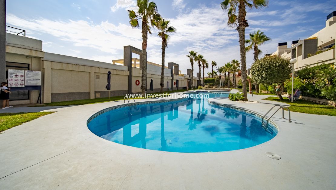 Försäljning - Lägenhet - Torrevieja - Torrelamata - La Mata