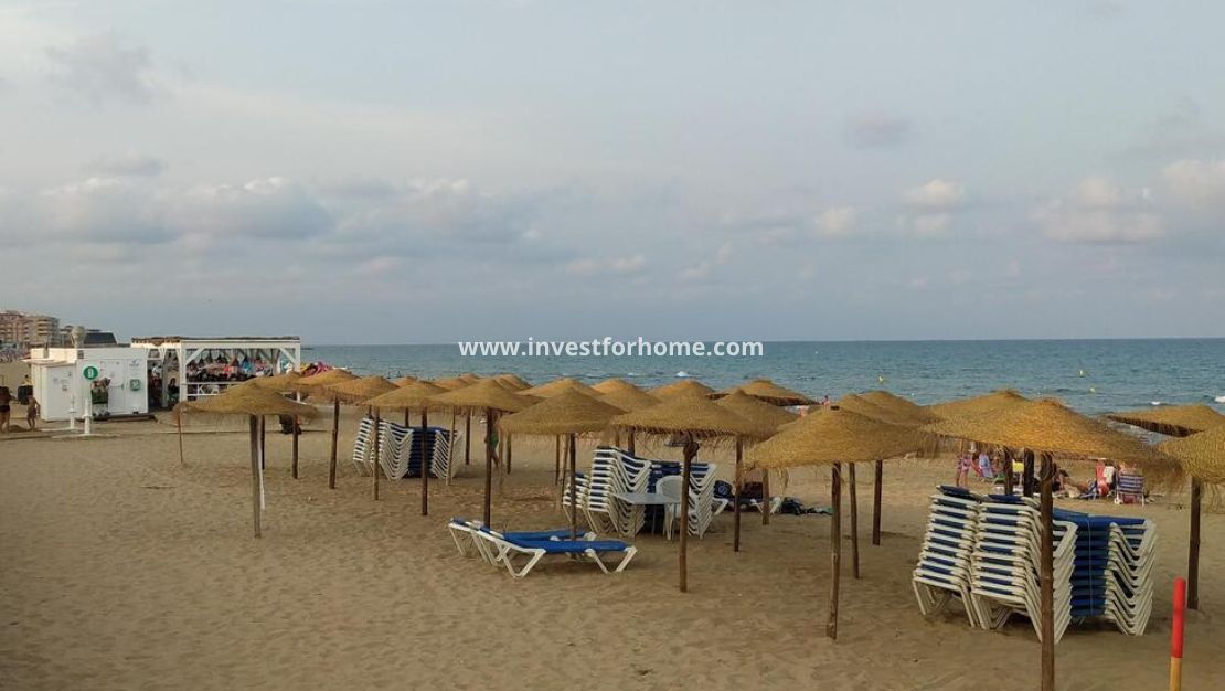 Försäljning - Lägenhet - Torrevieja - Torrelamata - La Mata