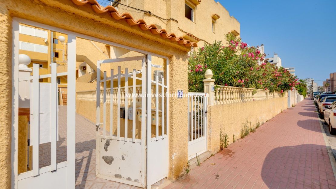 Försäljning - Lägenhet - Torrevieja - Torrelamata - La Mata