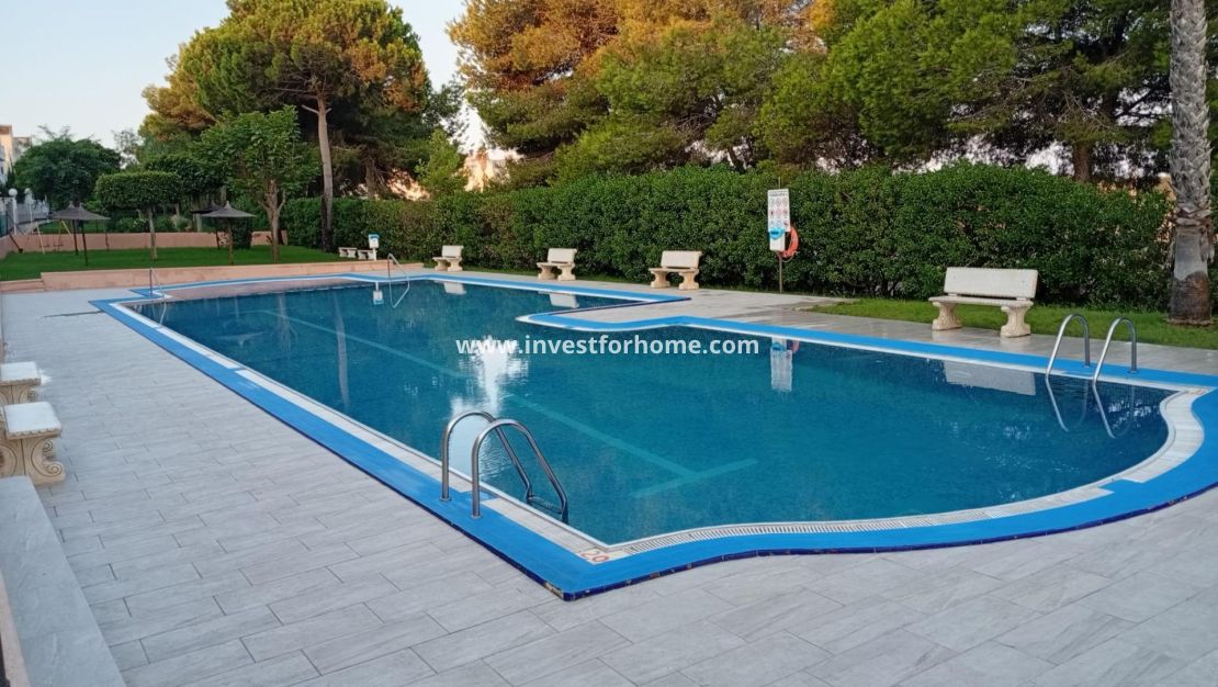 Försäljning - Lägenhet - Torrevieja - Torrelamata - La Mata