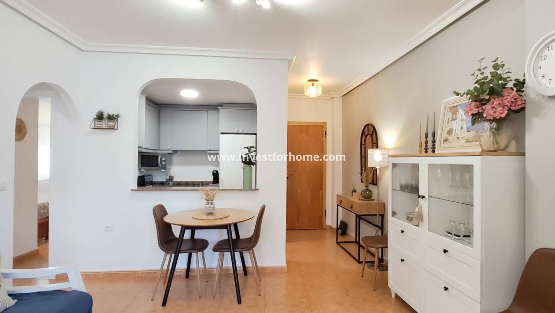 Försäljning - Lägenhet - Torrevieja - Torrelamata - La Mata