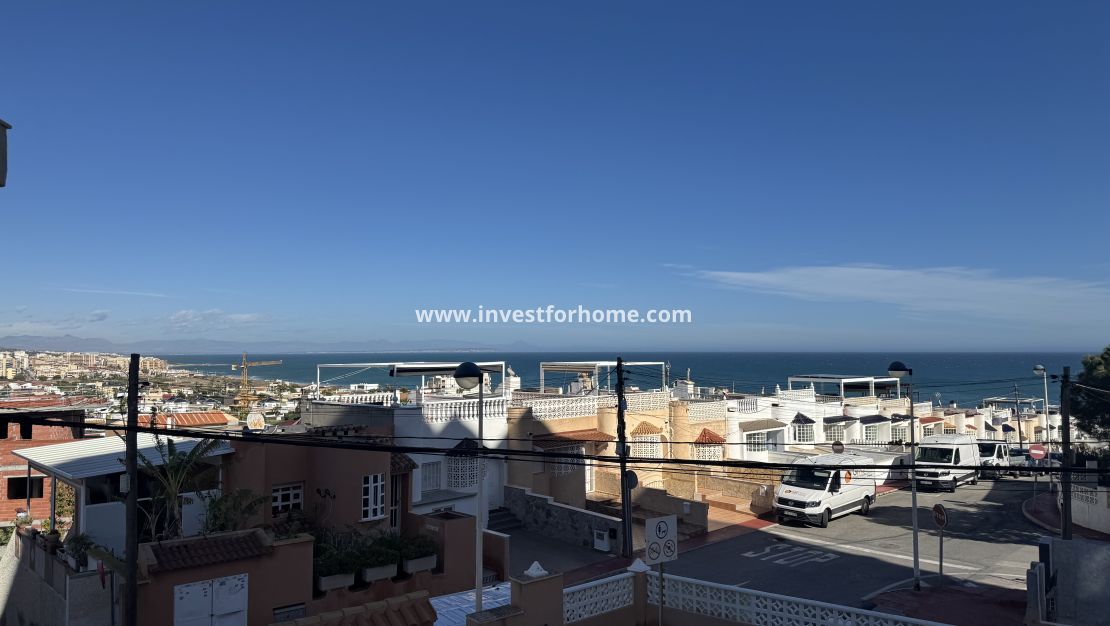 Försäljning - Lägenhet - Torrevieja - Torrelamata - La Mata