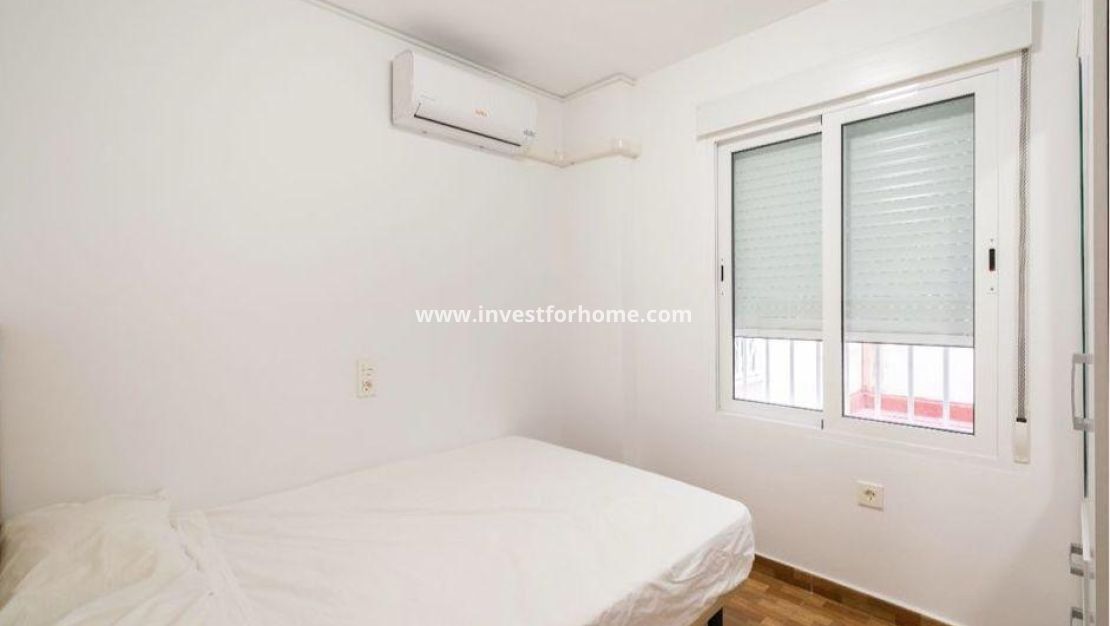 Försäljning - Lägenhet - Torrevieja - Torrelamata - La Mata